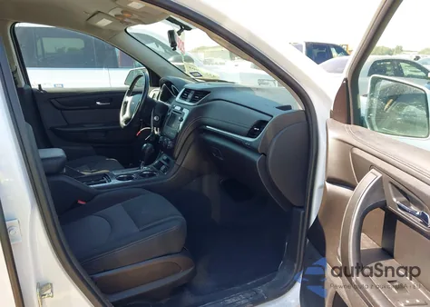 2017 Chevrolet Traverse 1Lt из США, поврежденный, VIN 1GNKRGKD7HJ208834